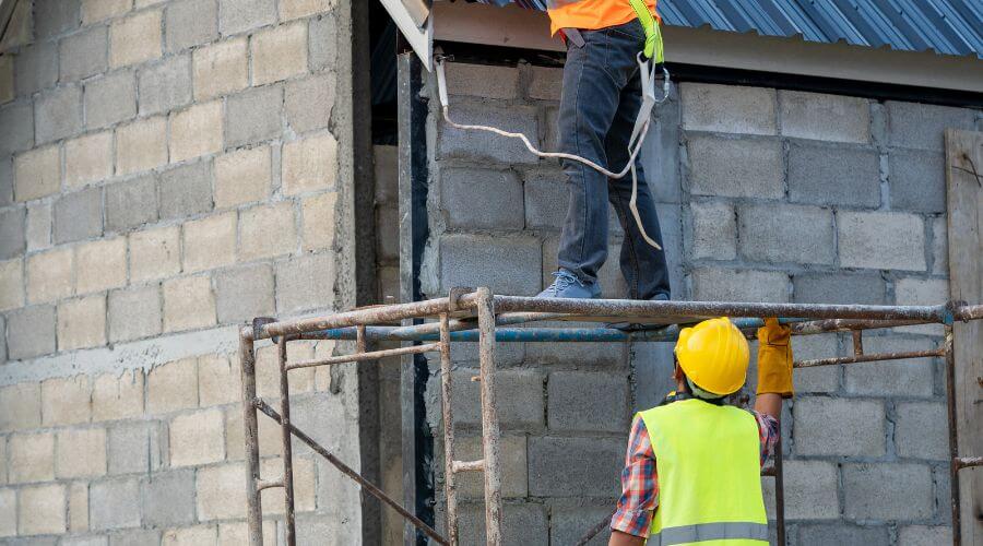 Expert Emergency Roof Repairs services in Hassell, NC